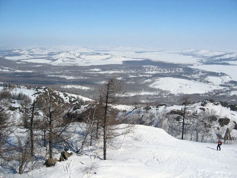 Вид с вершины горы на Банном