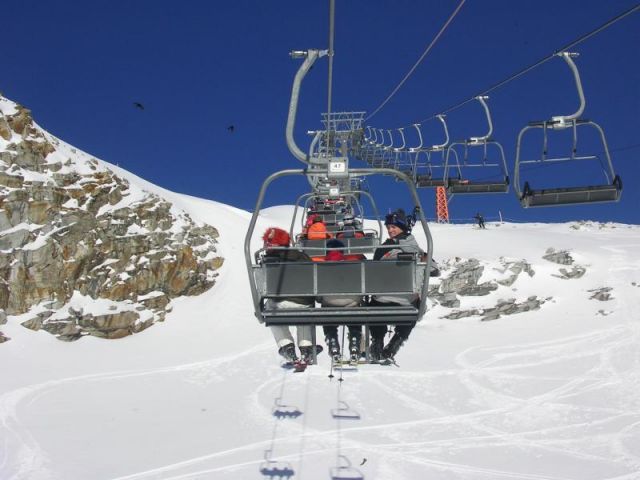 Вчерашневыпавший снег. Hintertux, -5 С, январь