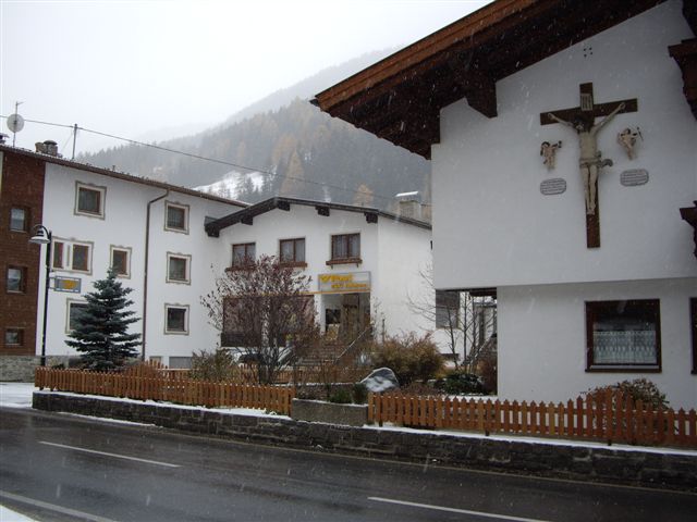 St Leeonhard, почта.