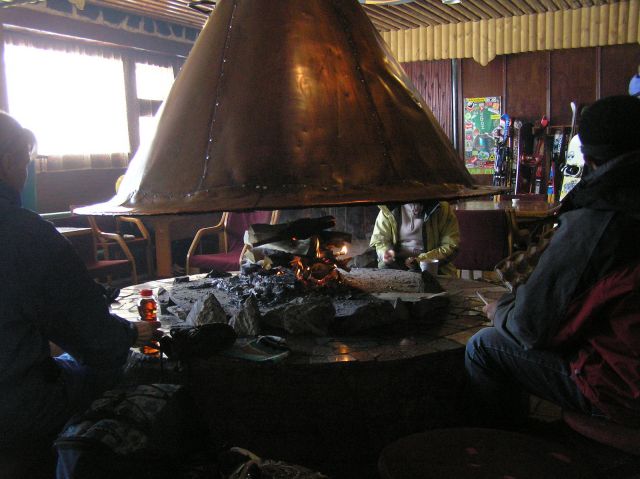 Мирная кафешка.JPG