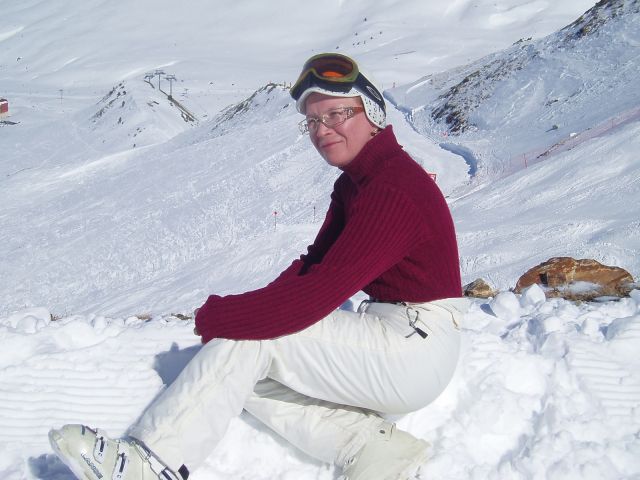Ledy in white №1 (Грау Родж)
