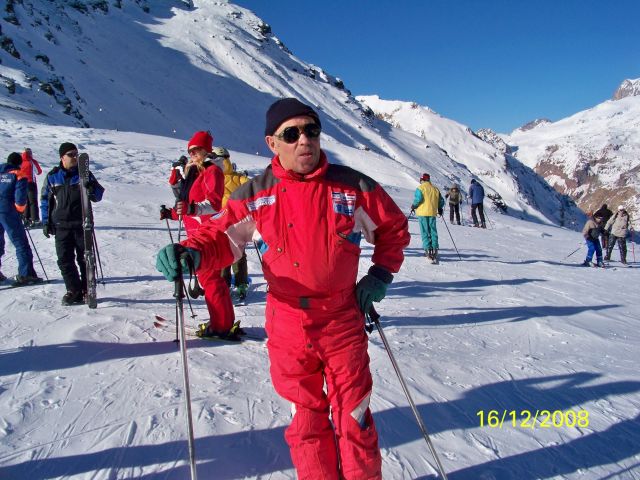 100_0137.jpg