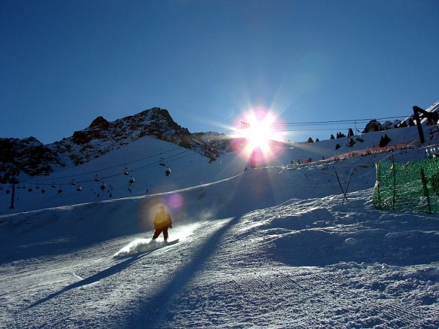 82185769.jpg