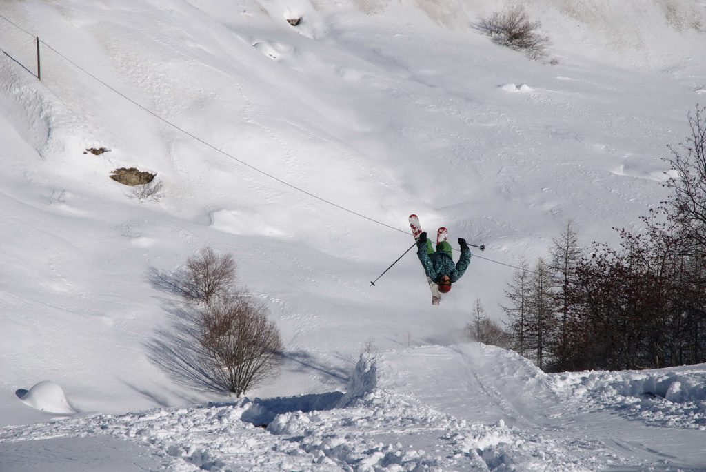 Ski r. Бэккантри-кикер.