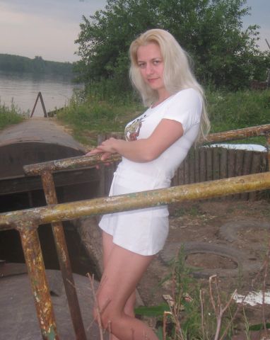 Татка у причала.JPG