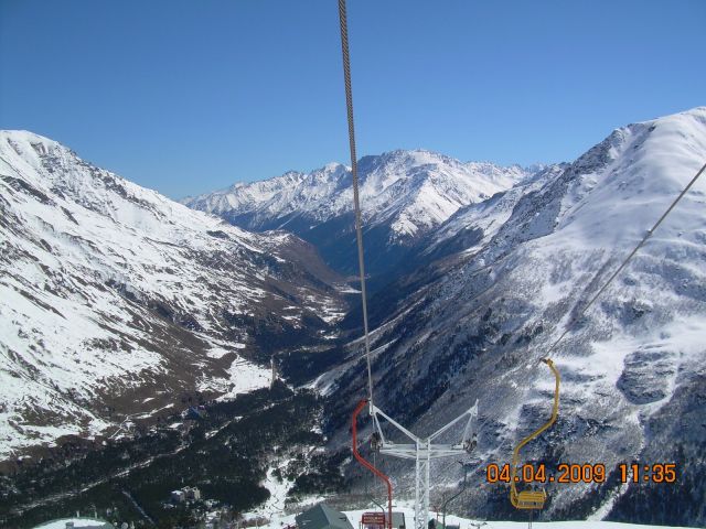 hg1-11.04.09 386.jpg