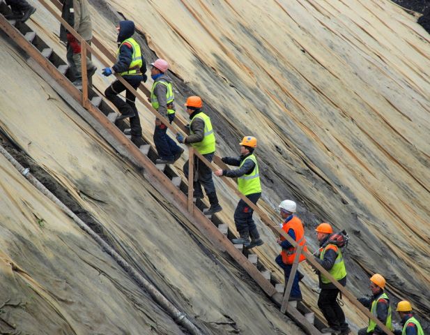 workers.JPG