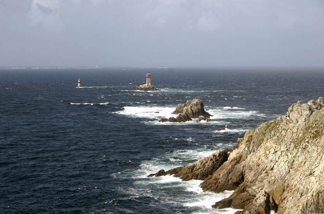 Pointe Du Raz, стремительный Гольфстрим