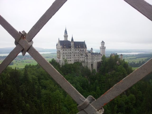Бавария Замок Neuschwanstein  с моста Марии
