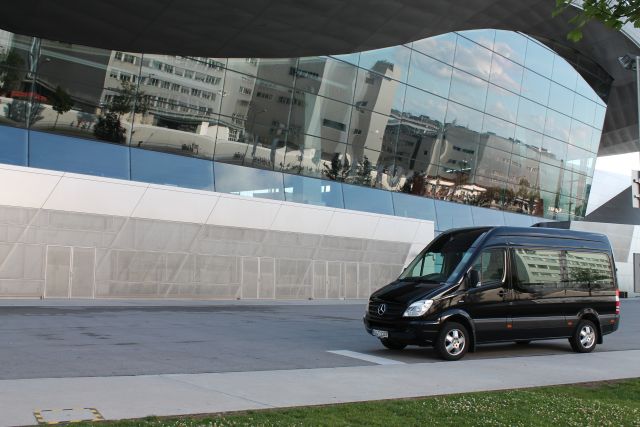 Sprinter  swarz Welt BMW