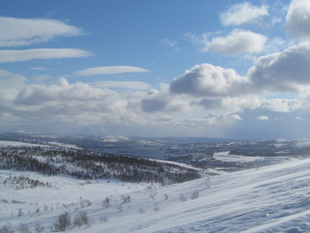 Мишуково.Мурманск через залив.