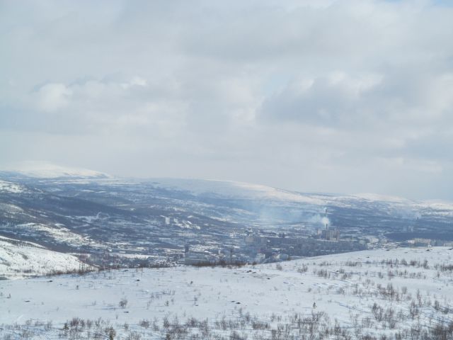 Мишуково.Мурманск через залив.