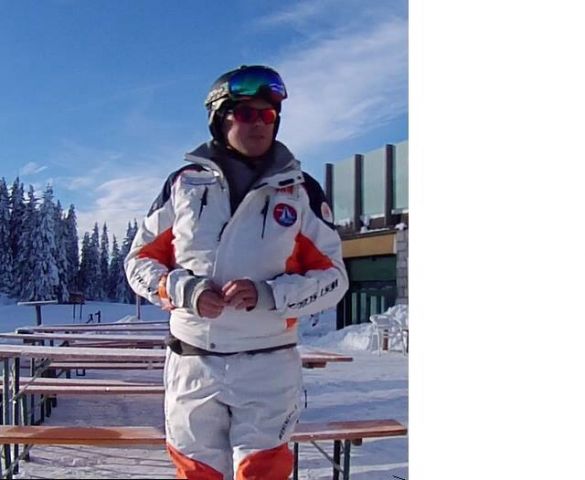 Перерыв между учениками, Italian Ski Akademy