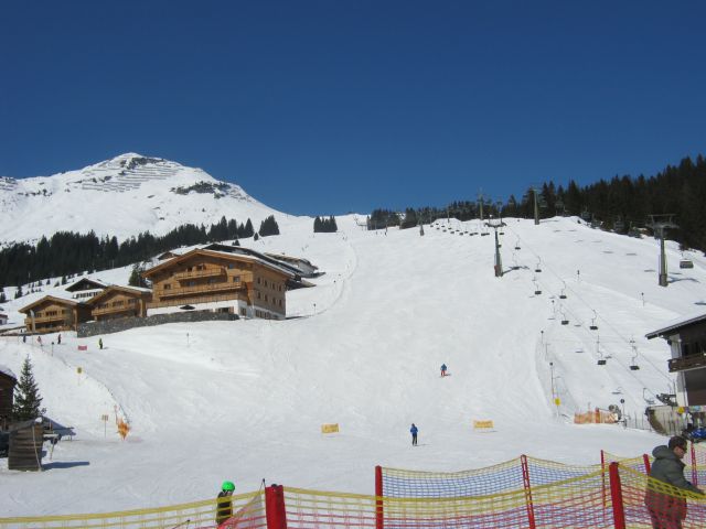 439.JPG