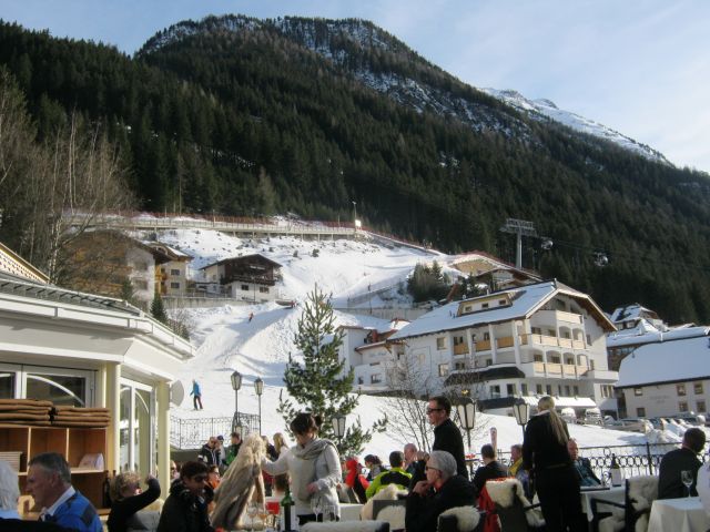 230.JPG