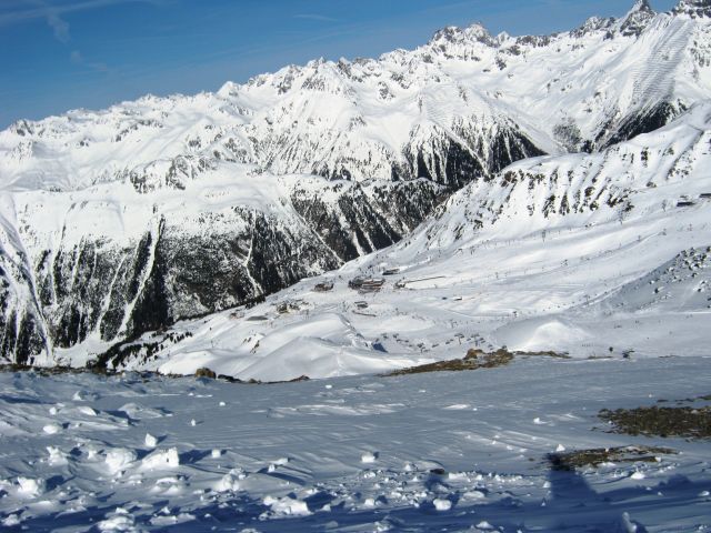 144.JPG