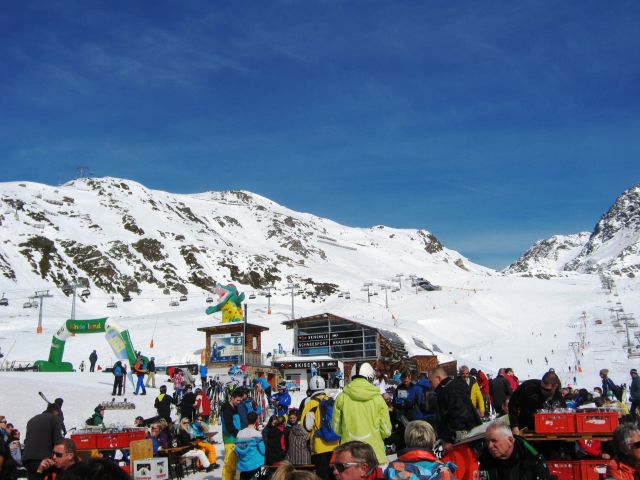 203.JPG