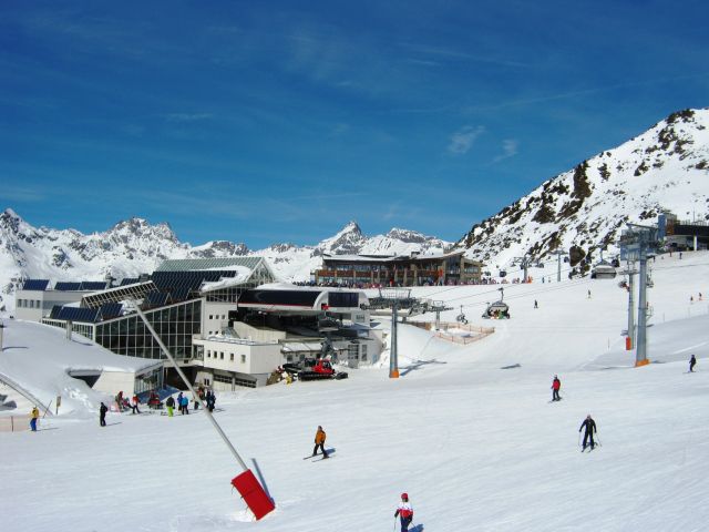 263.JPG