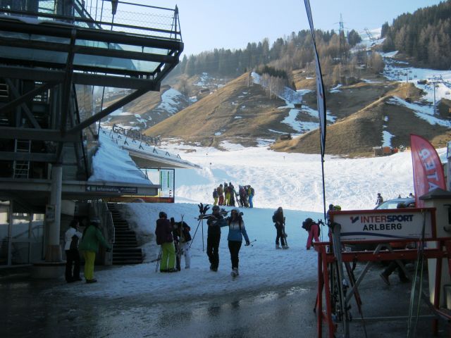 686.JPG