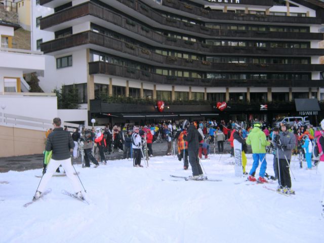 585.JPG