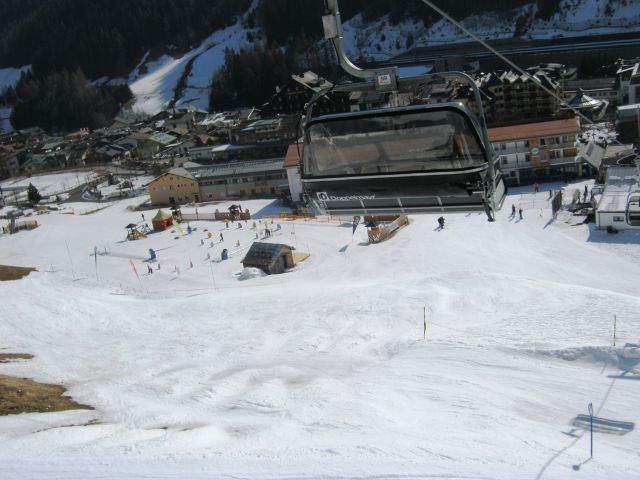 597.JPG