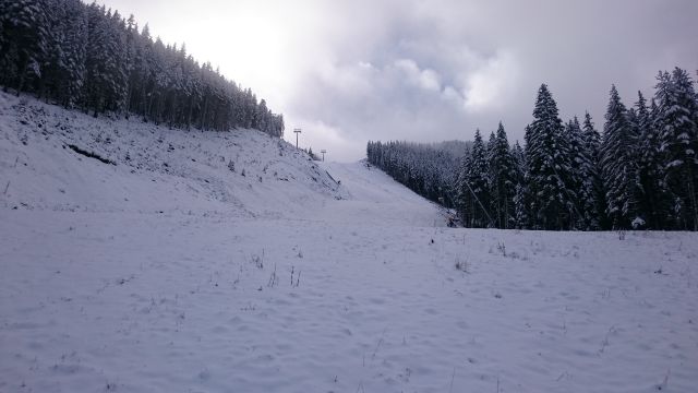 Банско, 28 ноября 2015г. Первый снег в горах.