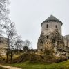 Замок, его развалины, в Cēsis