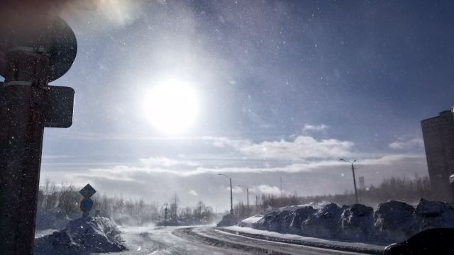 Засветило.