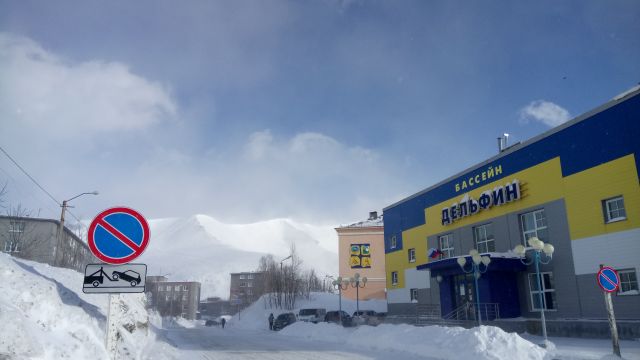 Поплавать можно.