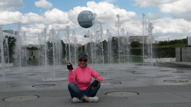 Париж утро парк Ситроен