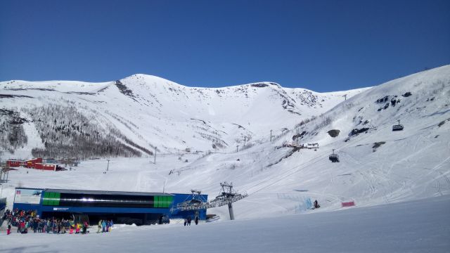 Кировск,нижняя станция гандолки.