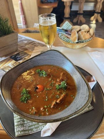 Gulas zuppe