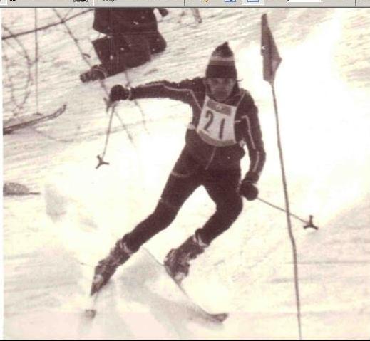 699ae1b05645e_1982.jpg