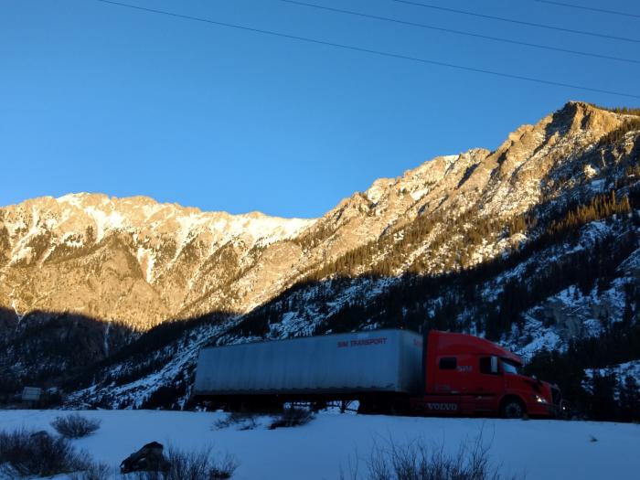 5af137dc41ee8_truckpic.jpg