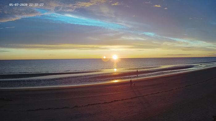 5f15eaab2f681_176979750_01_2020070522373