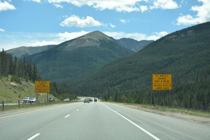 63b2f6ed97792_i070_eb_exit_221_03.jpg