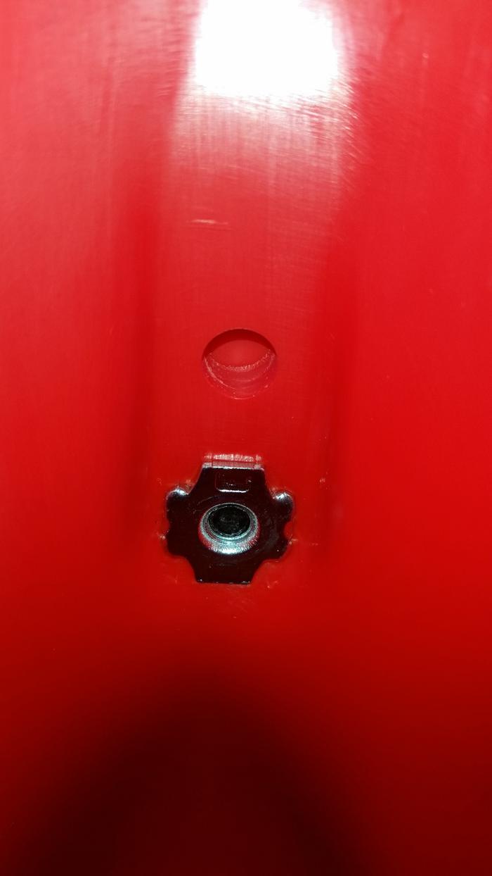 6658d4dd3ebb3_atomic_screw2.jpg