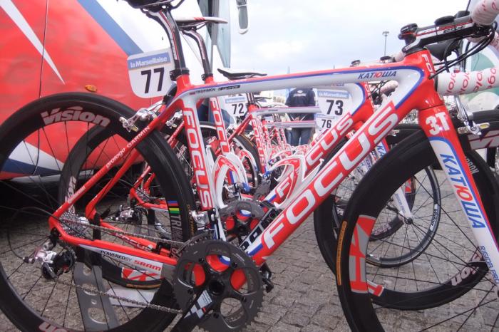 51f16c25829c5_velo_pros_2011_001.jpg