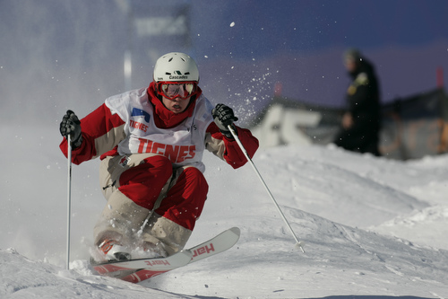 547e36a029e58_Mogul_action.jpg