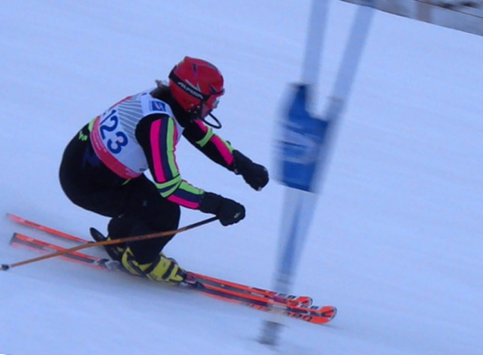 6512f043d156e_vlcsnap2011011901h04m54s20