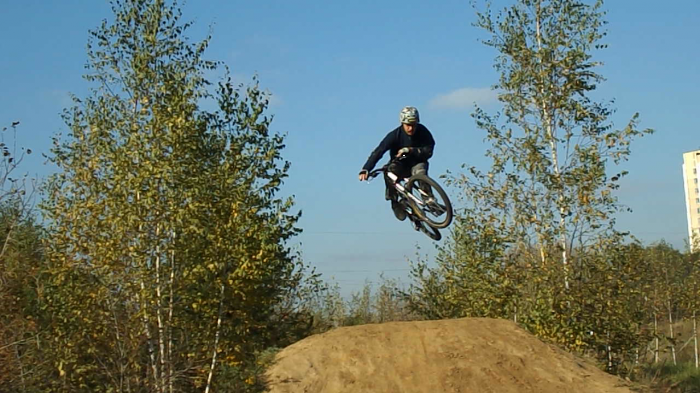 66b102f76c66f_vlcsnap2015101316h34m41s20