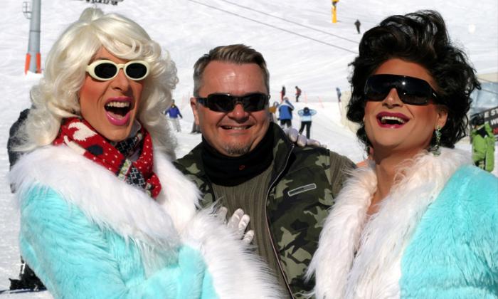 530614574b78b_soldengay_snowhappening_1.
