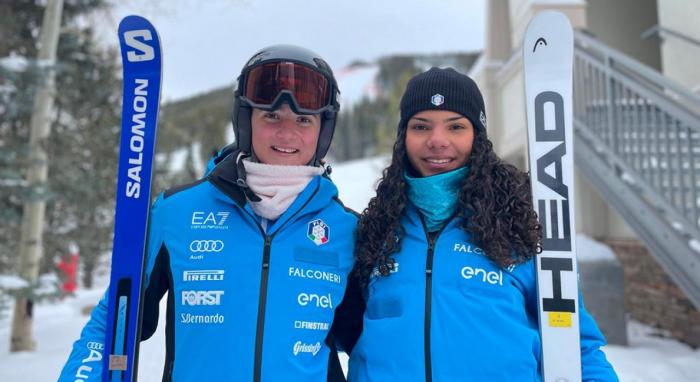 69502b7a99dc0_annatrockerundgiadad39anto