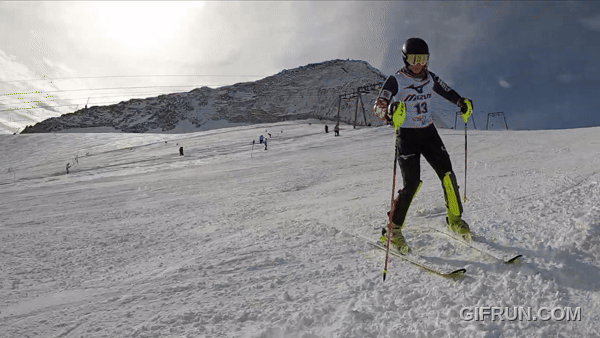 68ef97cf5da85_Crossing_ski_exercise_how_