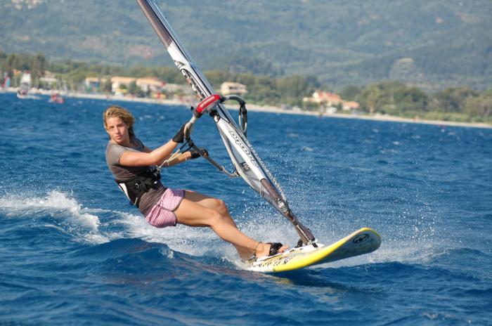5843495e30a30_WindsurfWoman.jpg