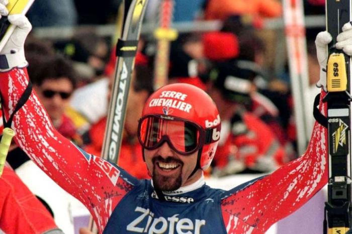 5bb4764359f1f_LucAlphandskiingchampion.j