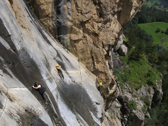 5b7d685da0b62_kandersteg2.jpg