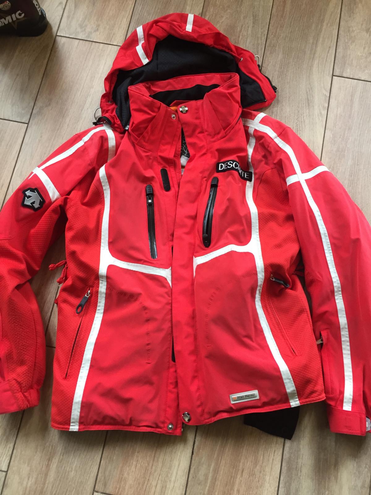 Горнолыжный костюм Descente